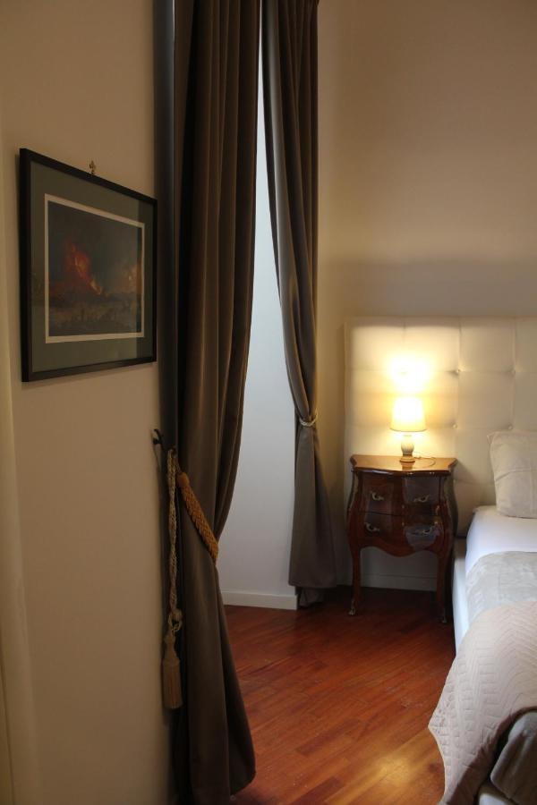 Realpartenope B&B 284 Naples Extérieur photo
